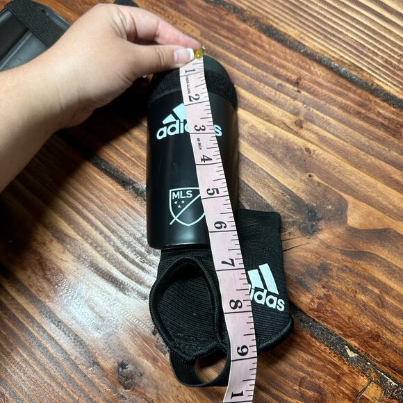 Adidas MLS Kid's Black Soccer Shin Guards - Picture 8 of 8